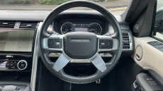 Land Rover Discovery 3.0 D300 R-Dynamic SE 5dr Auto Diesel Station Wagon